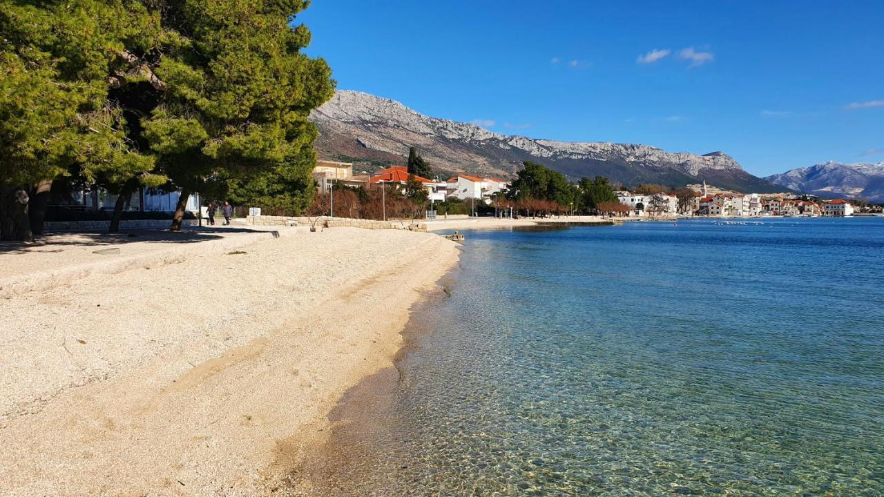 Villa Elysium - Beautiful Family House With Heated Pool Kastela Exterior photo